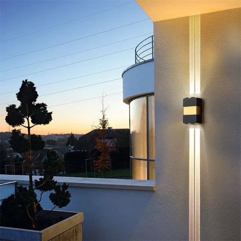Lisslune | LumiGlow – Modern wall-mounted accent lighting