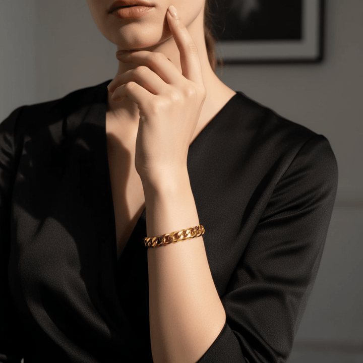 Lisslune | Armored Chain Bracelet with Punk-Inspired Design