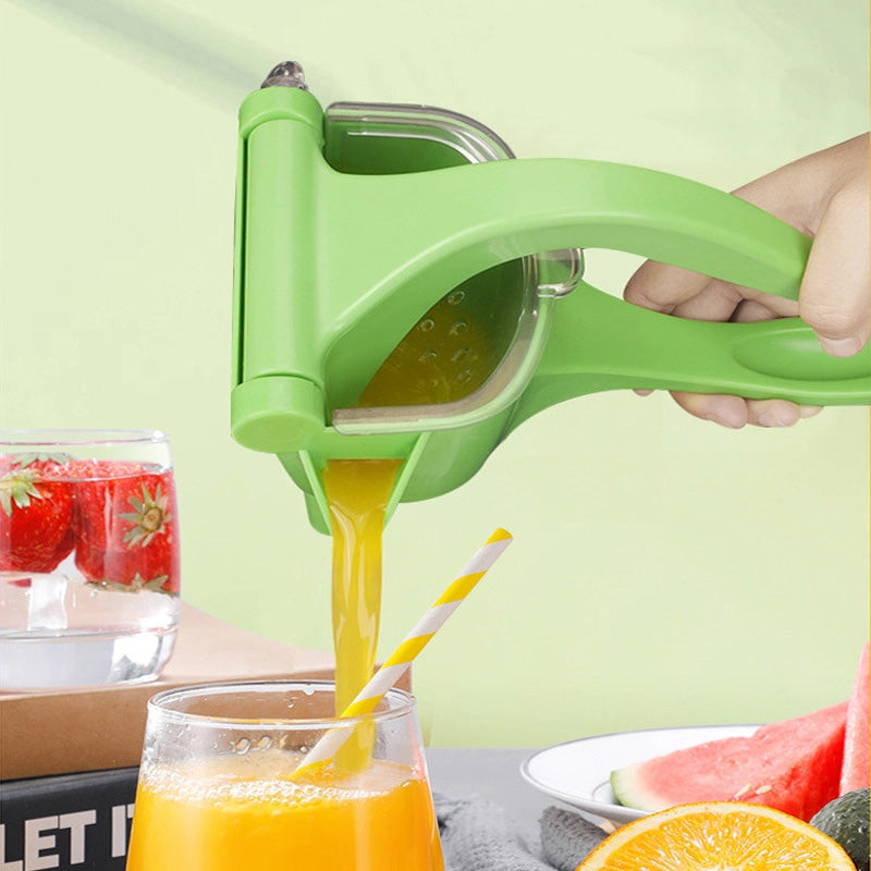 Lisslune | Cold-press juicer for nutrient-rich juices and easy cleaning