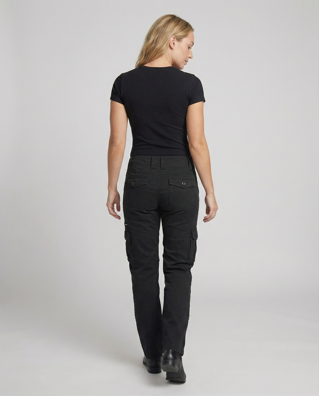Lisslune | Cargo pants with practical pockets