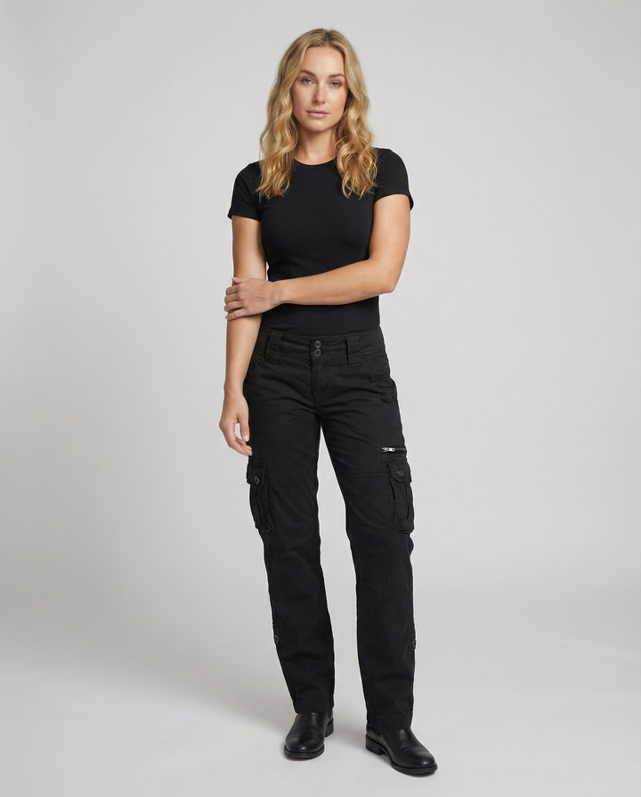 Lisslune | Cargo pants with practical pockets