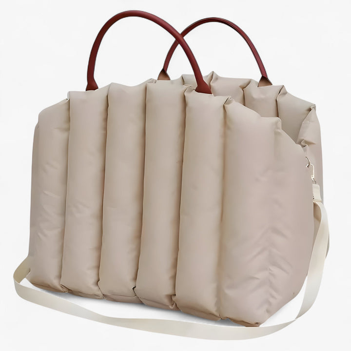 Lisslune | Lightweight dog carrier bag with warm lining & safety belt for on the go