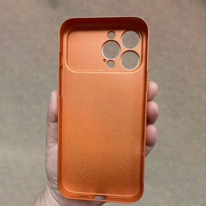 Lisslune | Ultral-thin MagSafe case with frost finish for iPhone
