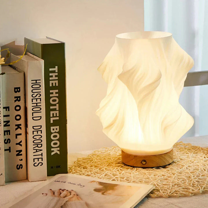 Lisslune | VelaLume - Reliable table lamp with wavy shade design