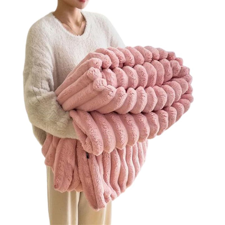 Lisslune | CosyHug | Blanket | Warm and Cozy | Create Your Own Oasis