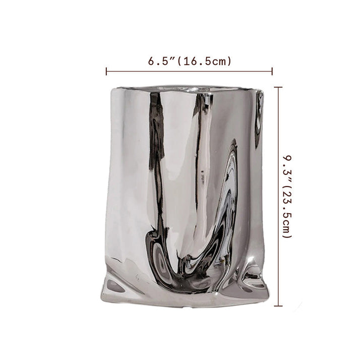 Lisslune | CurvaVase Modern Sculptural Vase – Stylish Ruffled Design for Elegant Decor