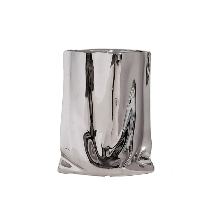 Lisslune | CurvaVase Modern Sculptural Vase – Stylish Ruffled Design for Elegant Decor