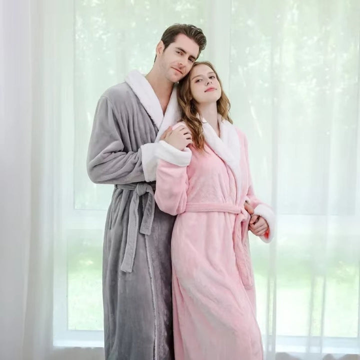 Lisslune | Plush Fleece Contrast Trim Bathrobe