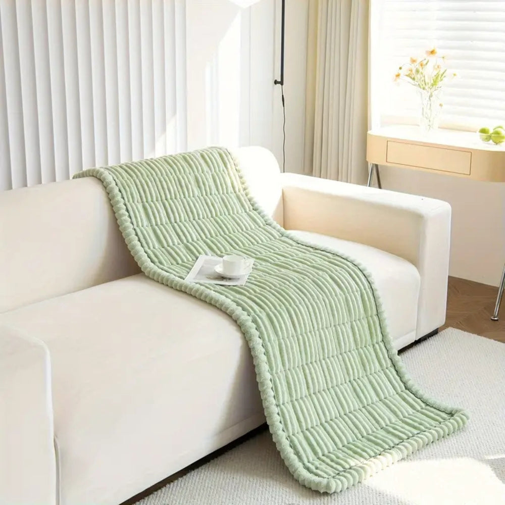 Lisslune | Plush Pleated Edges Sofa Cover