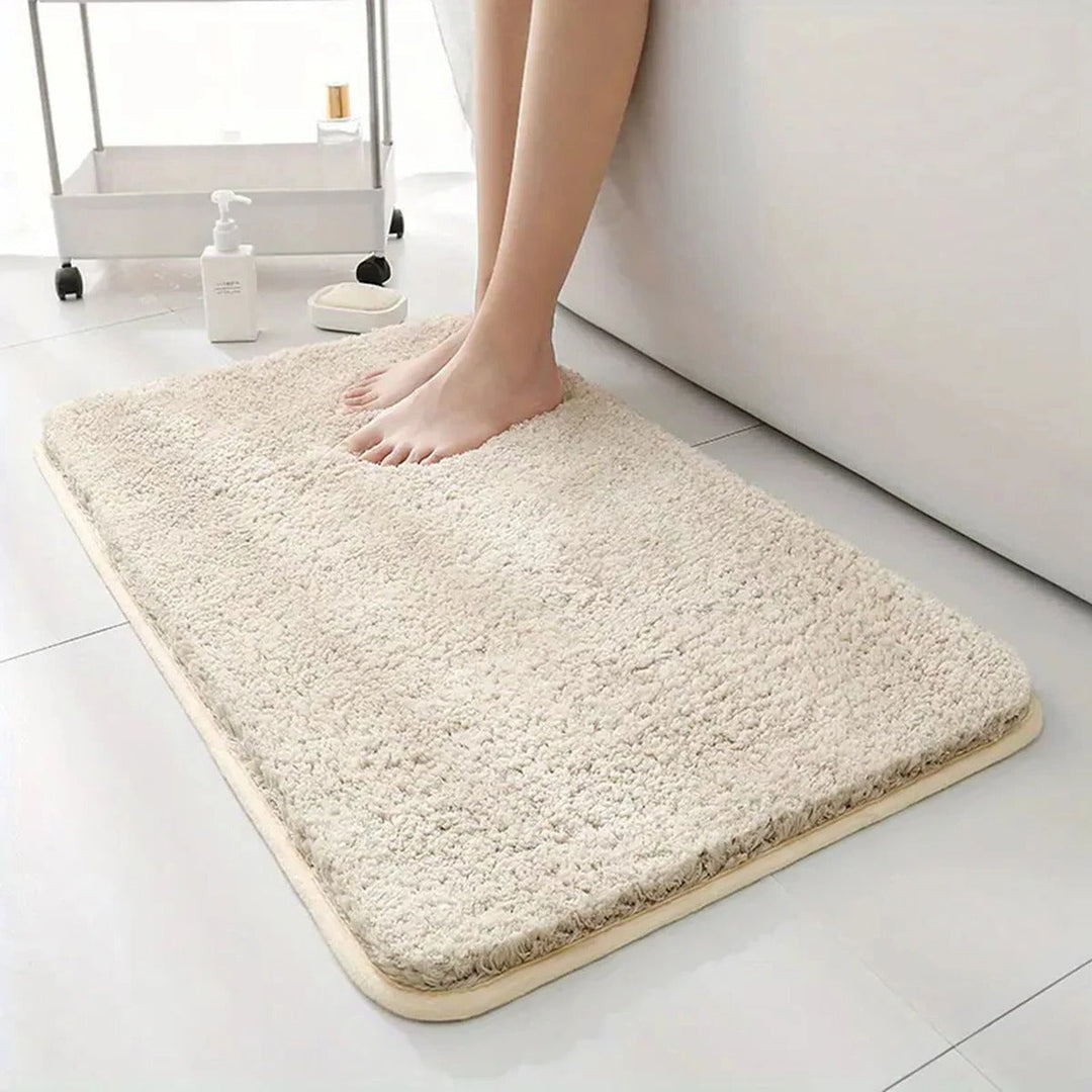 Lisslune | Thickened Plush Anti-Slip Bathroom Mat | Super Absorbent, Durable & Machine Washable for Shower, Sink & Toilet Use
