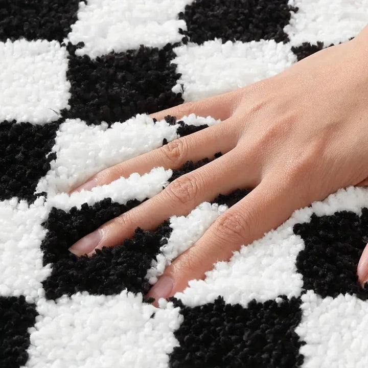 Lisslune | Plush Checkered Grid Bath Mat