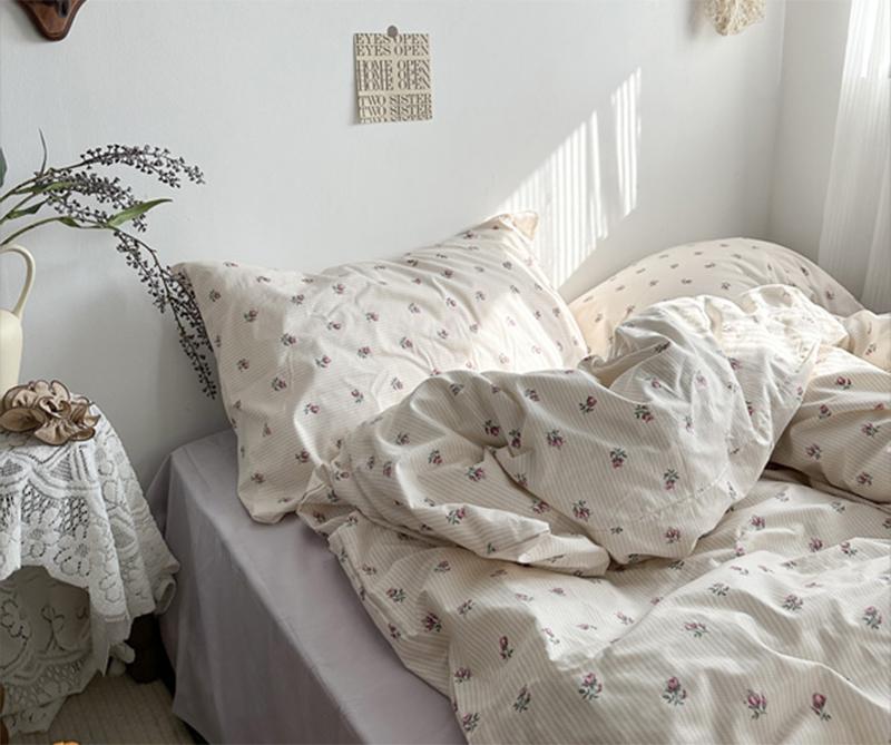 Rynx Lila Vintage Floral Bedding Set