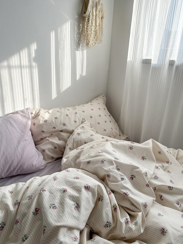 Rynx Lila Vintage Floral Bedding Set