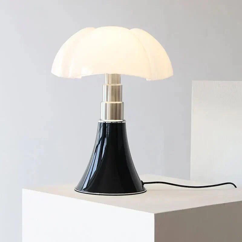 Lisslune | Designer Flower Table Lamp - FloraLuxe