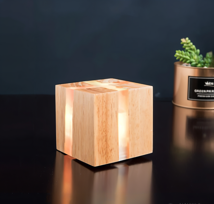 Lisslune | QuadCrackle Wooden Wall Light – Handcrafted LED Wall Lamp with Artistic Crackle Design