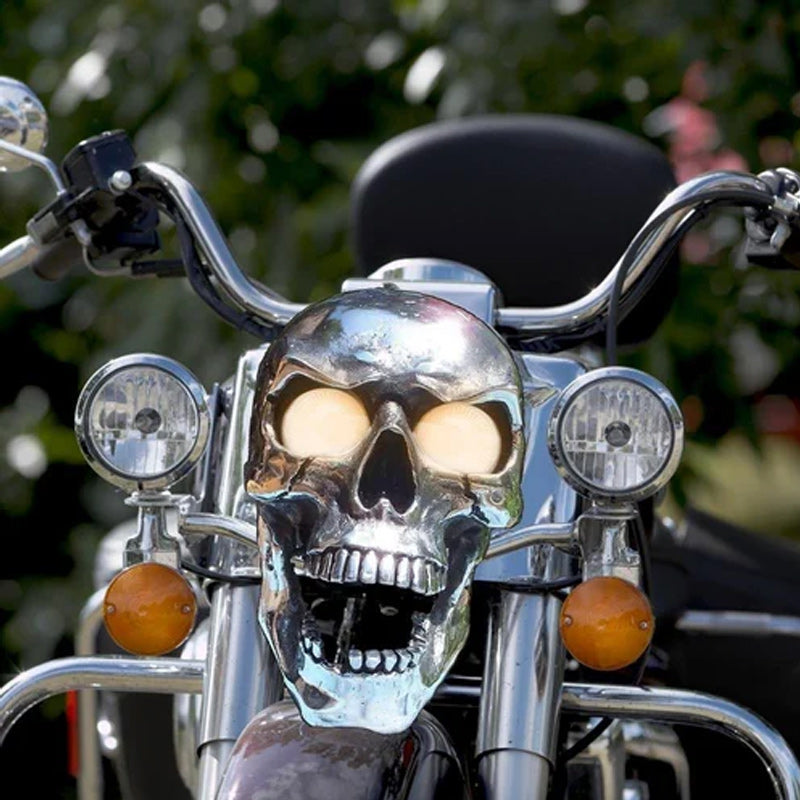 Lisslune | Energy-saving LED spotlight with retro skull design