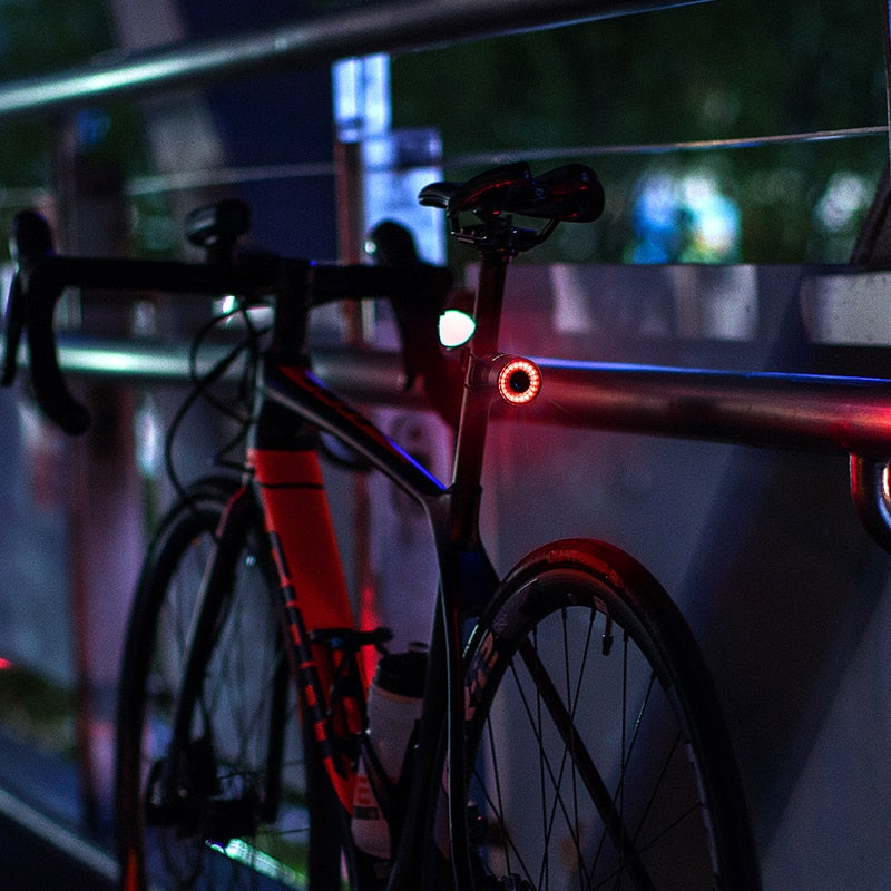Lisslune | Slim bike taillight with automatic brake sensor and light detection