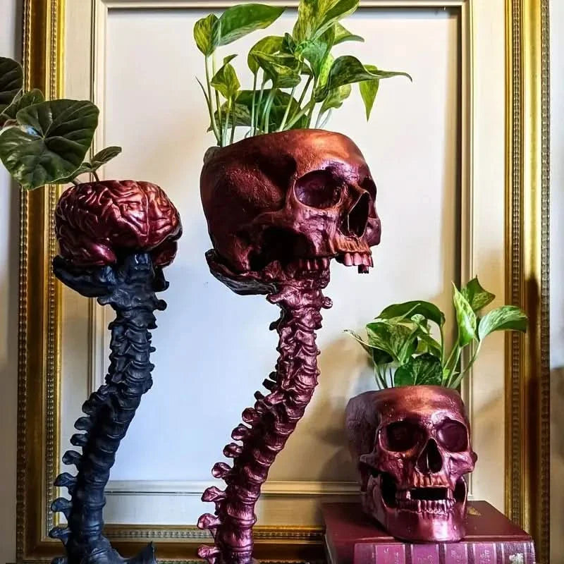 Lisslune | BoneBloom | Planter with Skull and Spine