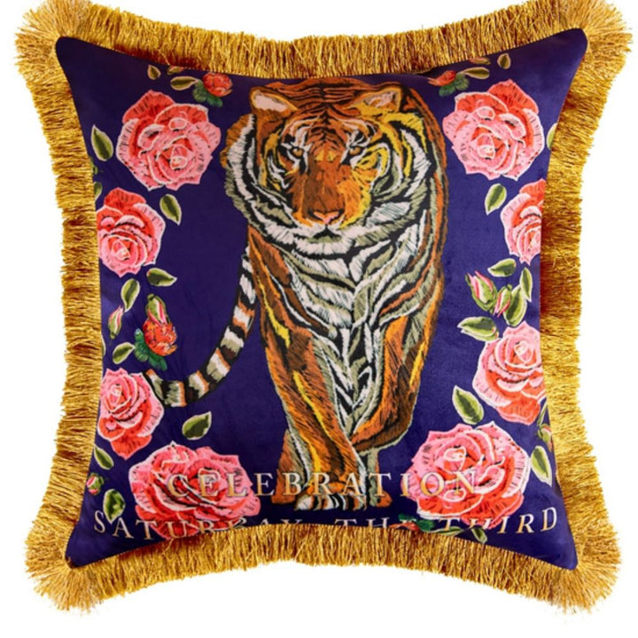 Lisslune | Regal Tiger Artistic Velvet Cushion Cover