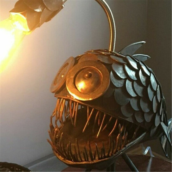 Lisslune | Retro Table Lamp Anglerfish Light with Flexible Lamp Head Artistic Table Lamps for Home Bar Café Home Art Decorative Ornaments