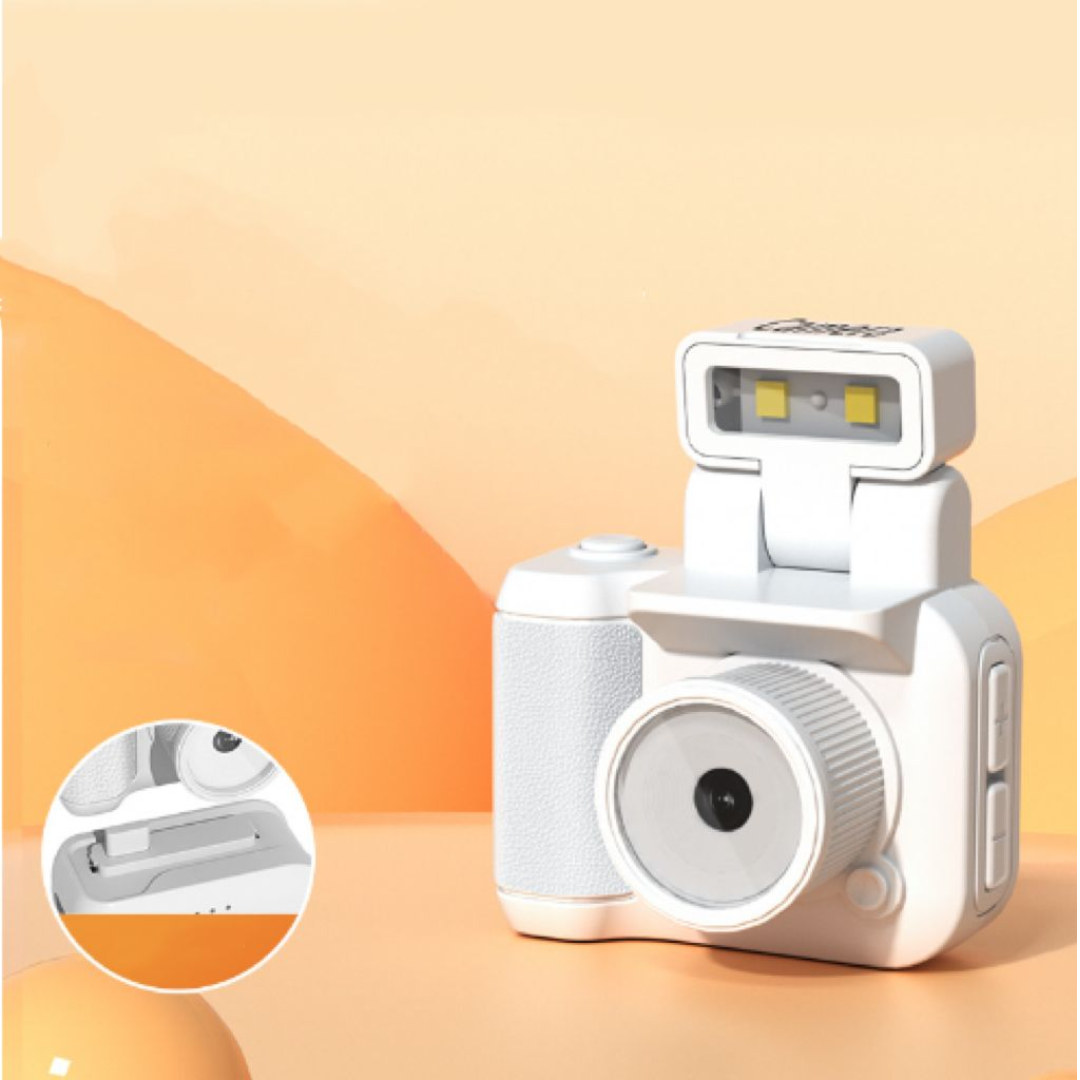Lisslune | RETROPIX – Compact digital camera in retro design with vintage features