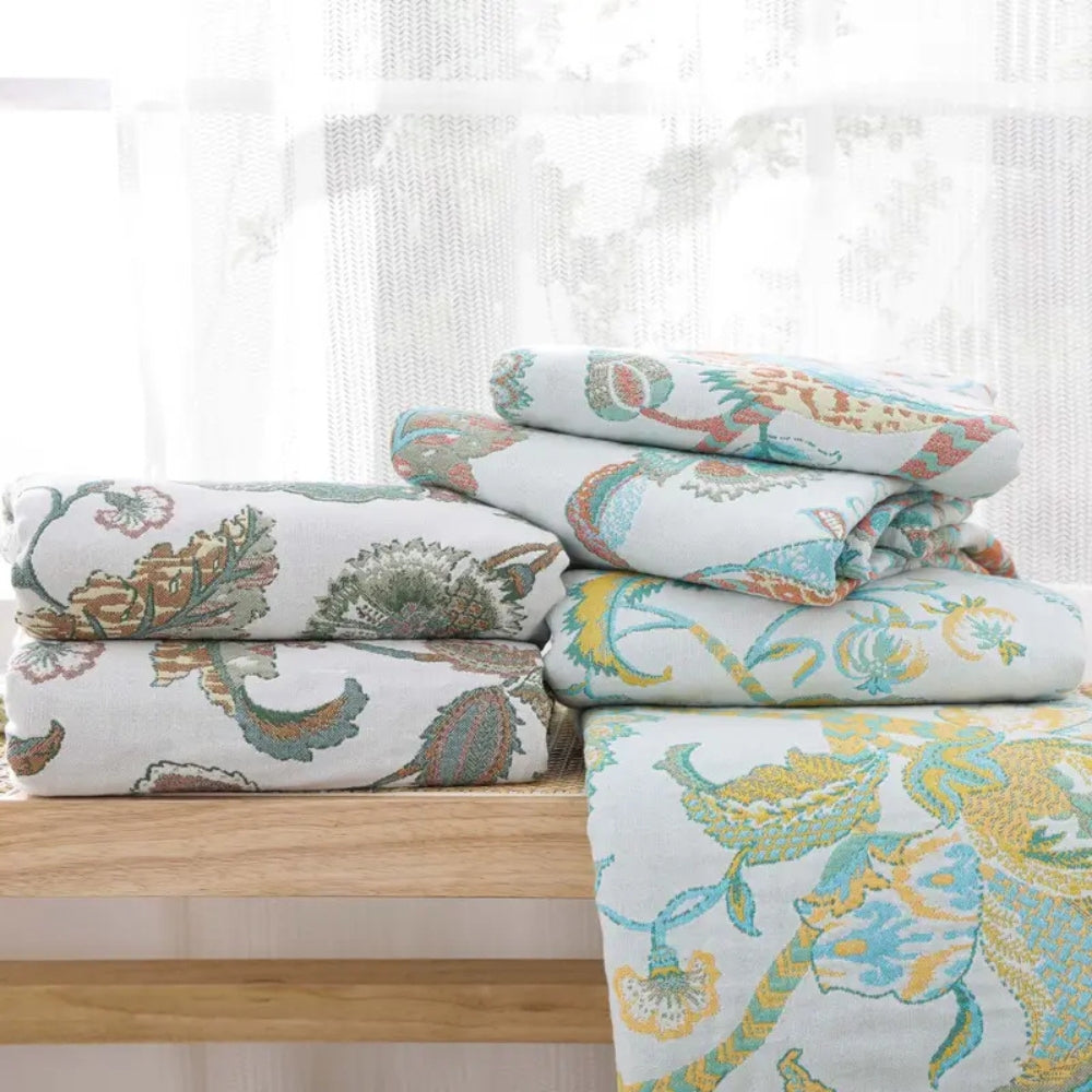 Lisslune | Reverie Floral Tassel Cotton Blanket