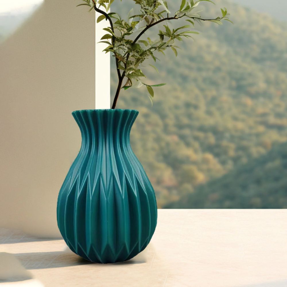 Lisslune | Ripple Form Decorative Vase