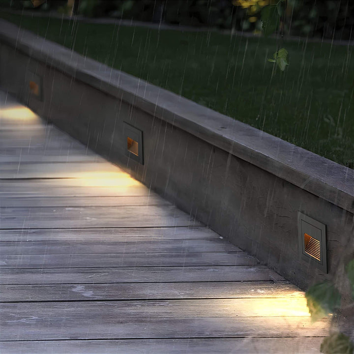 Lisslune | LumiStep – Rectangular recessed wall and staircase lighting