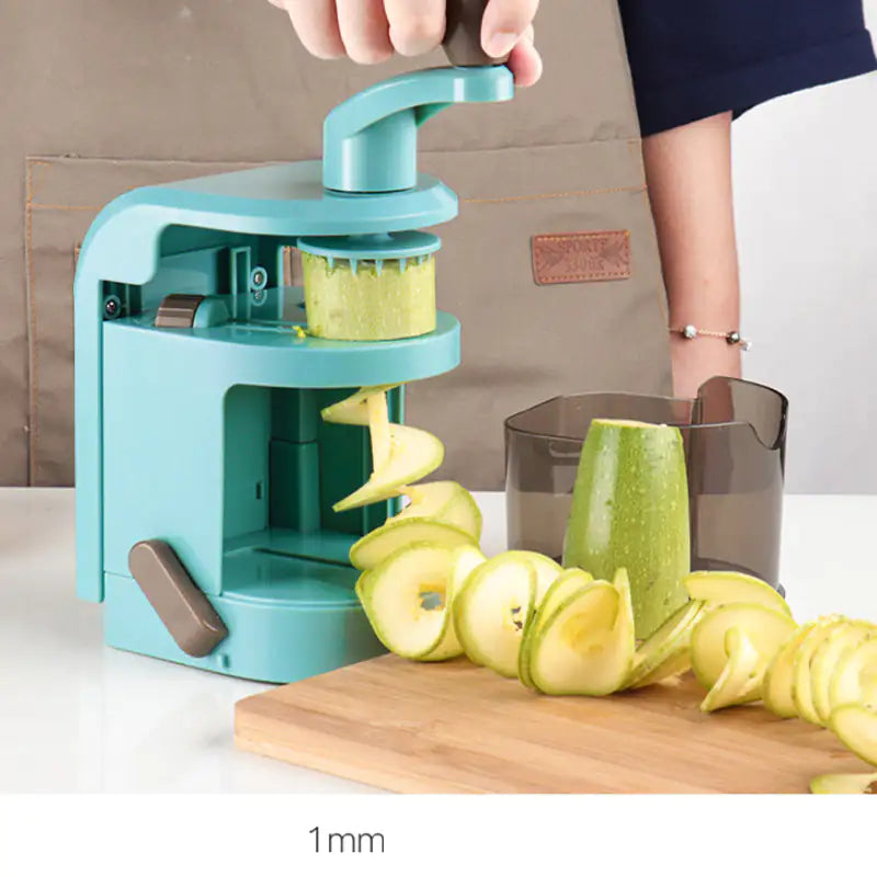 Lisslune | Manufacturer of salads with a crank