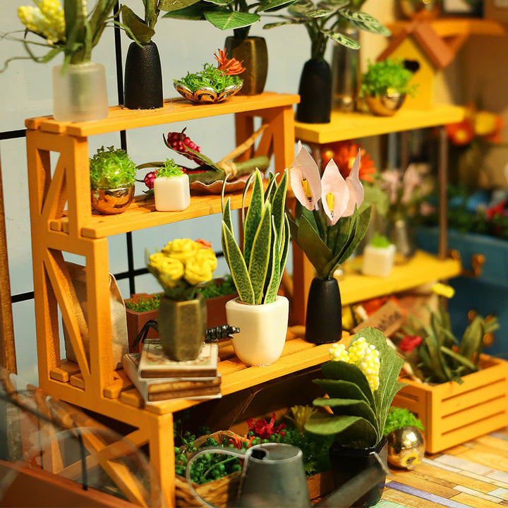 Lisslune | Cathy's Flower House