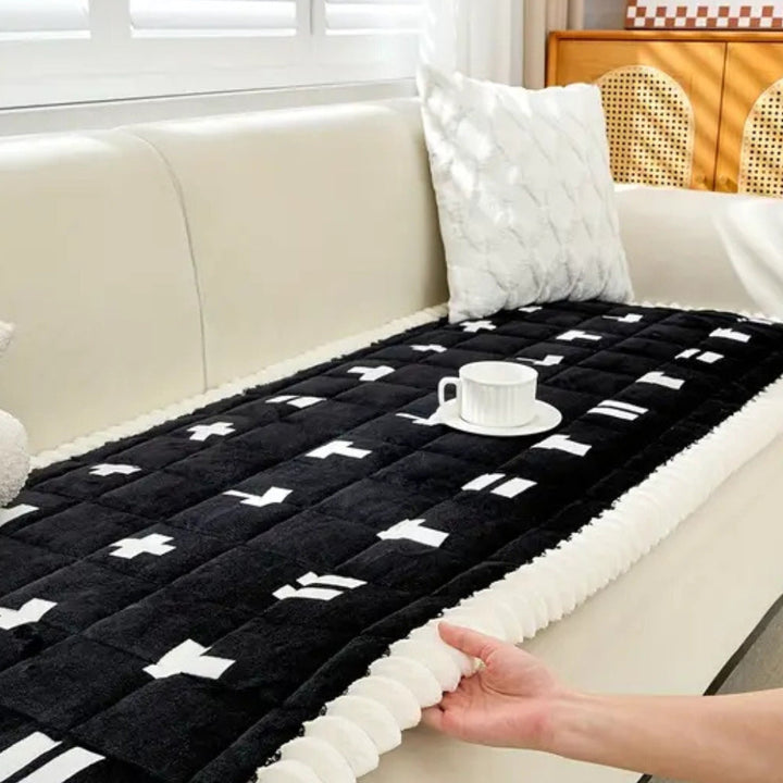 Lisslune | Ruffled Cloud Edge Quilted Couch Cover