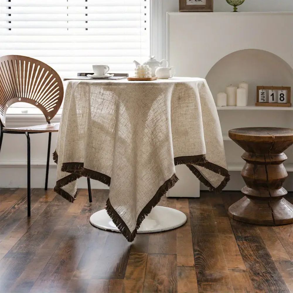 Lisslune | Rustic Charm Tassel Tablecloth