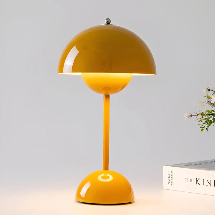 Lisslune | NordicNest Scandinavian Table Lamp