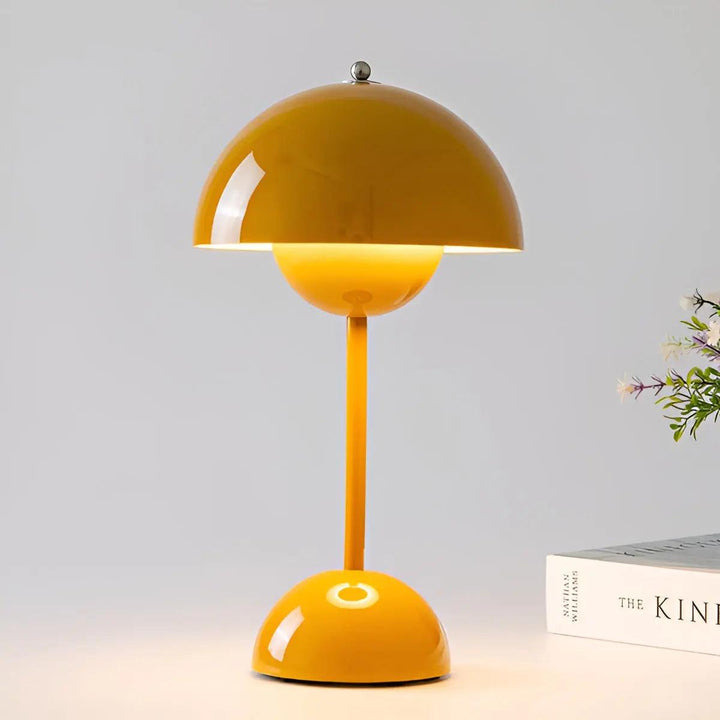 Lisslune | FrostLight - Modern Table Lamp