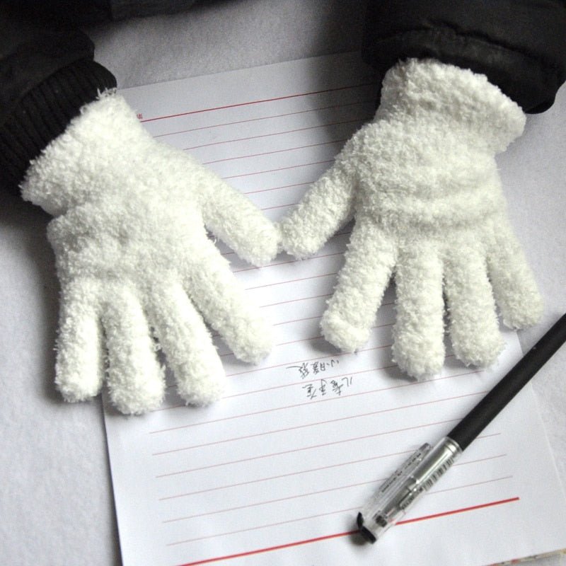 Lisslune | Fluffy children's wool gloves with individual fingers (5-10 years)
