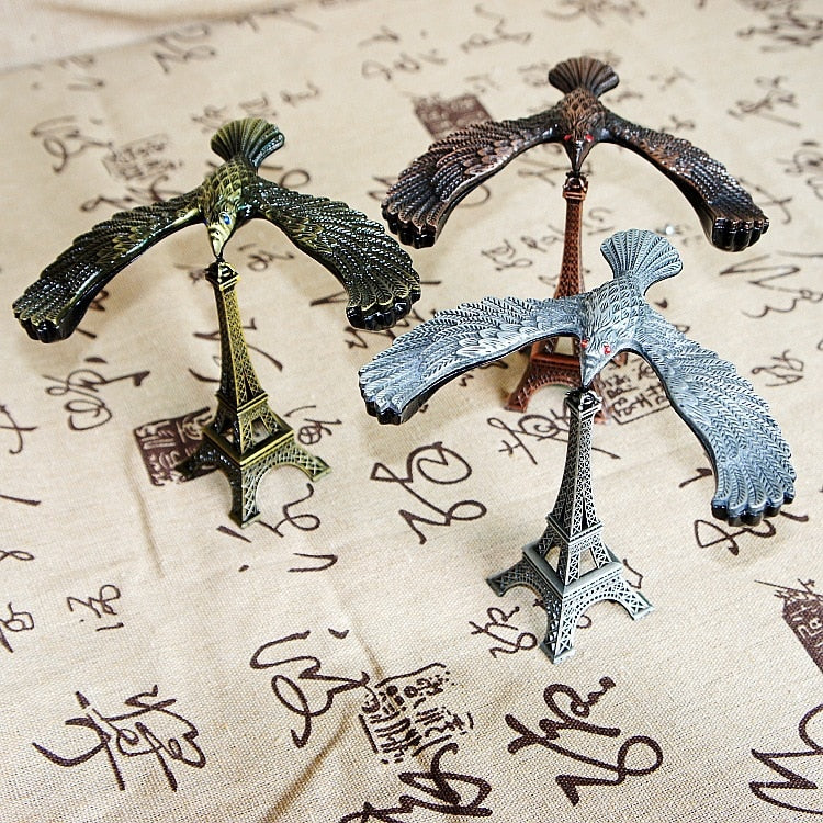 Lisslune | Retro Eagle Tower Balance Figurines