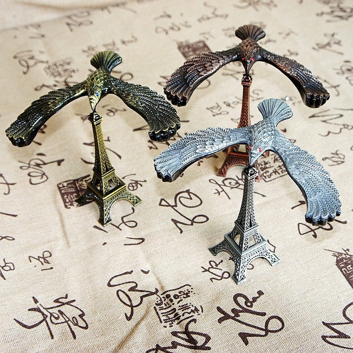 Lisslune | Retro Eagle Tower Balance Figurines