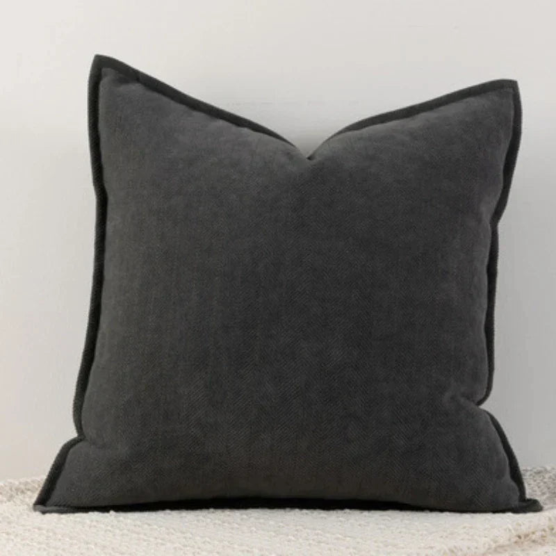 Lisslune | PureChenille - Elegant Cushion Cover for a Cozy Ambience