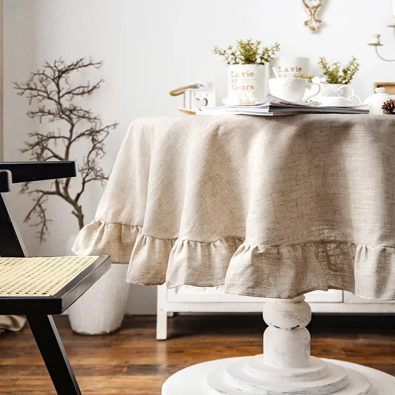 Lisslune | Charm Ruffle Tablecloth