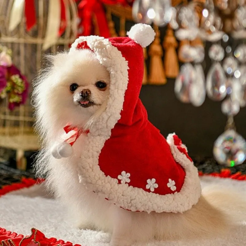 Lisslune | Christmas Cape
