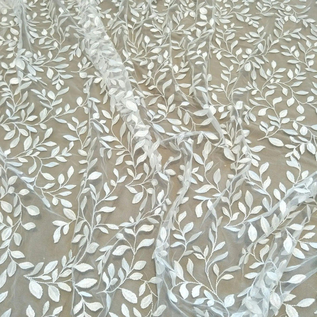 Lisslune | Luxurious Leaf Lace Fabric for Beautiful Wedding Dresses - 135cm Width, Available per Meter
