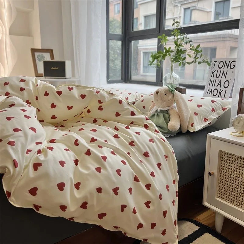 Lisslune | CozyLove | Twin, Full & Queen Duvet Cover Set – Soft Korean-Style Bedding with Heart Design