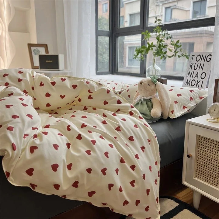 Lisslune | CozyLove | Twin, Full & Queen Duvet Cover Set – Soft Korean-Style Bedding with Heart Design