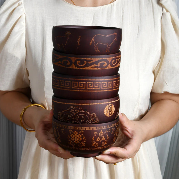 Lisslune | hand-carved bowls