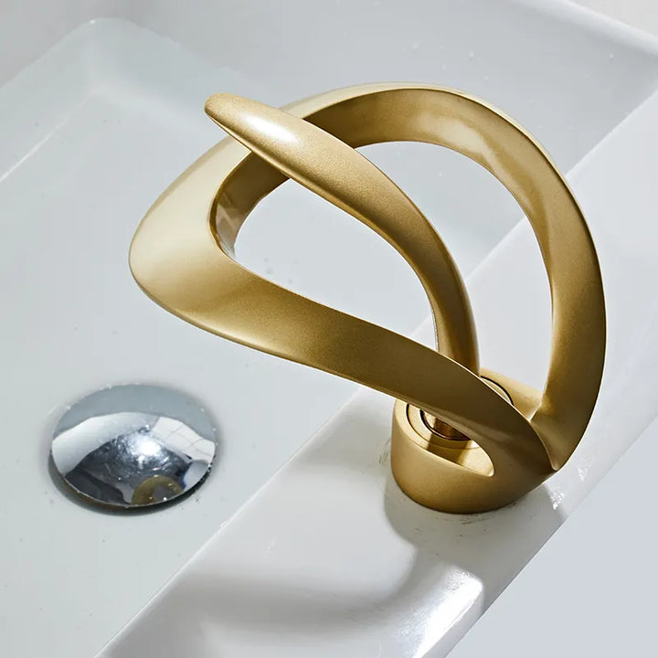 Lisslune | Modern Creative Brass Waterfall Design Faucet