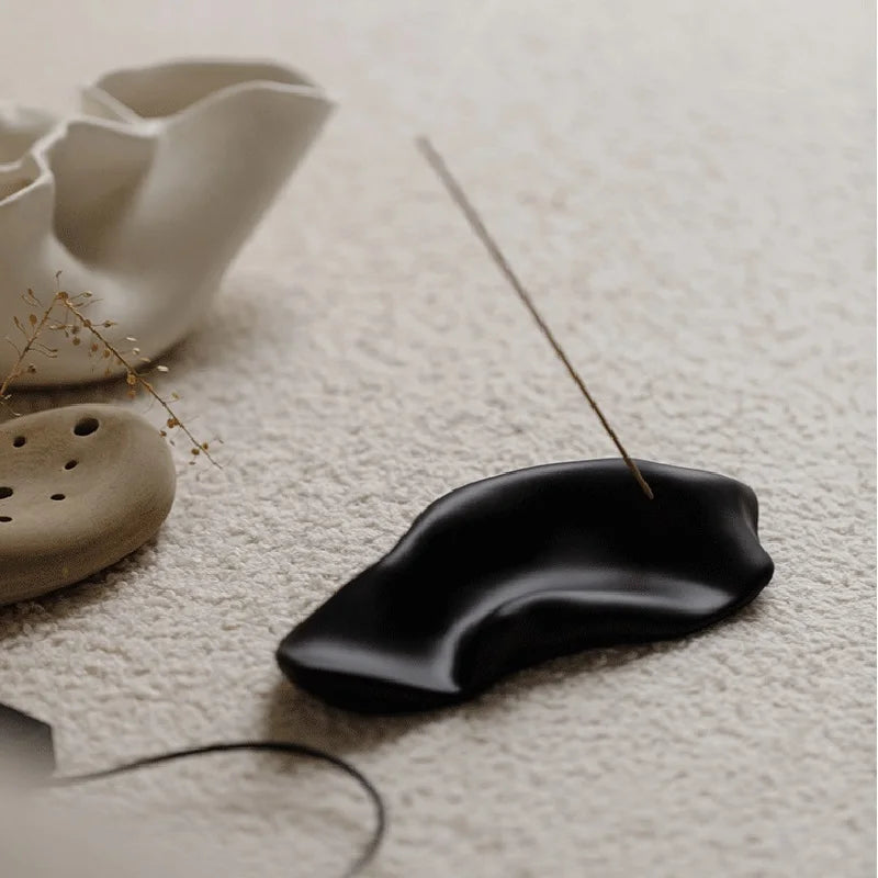 Rynx | Nordic Resin Incense Holder Irregular Calming Aroma Storage Base Black White Plate Decorative Home Office Decor