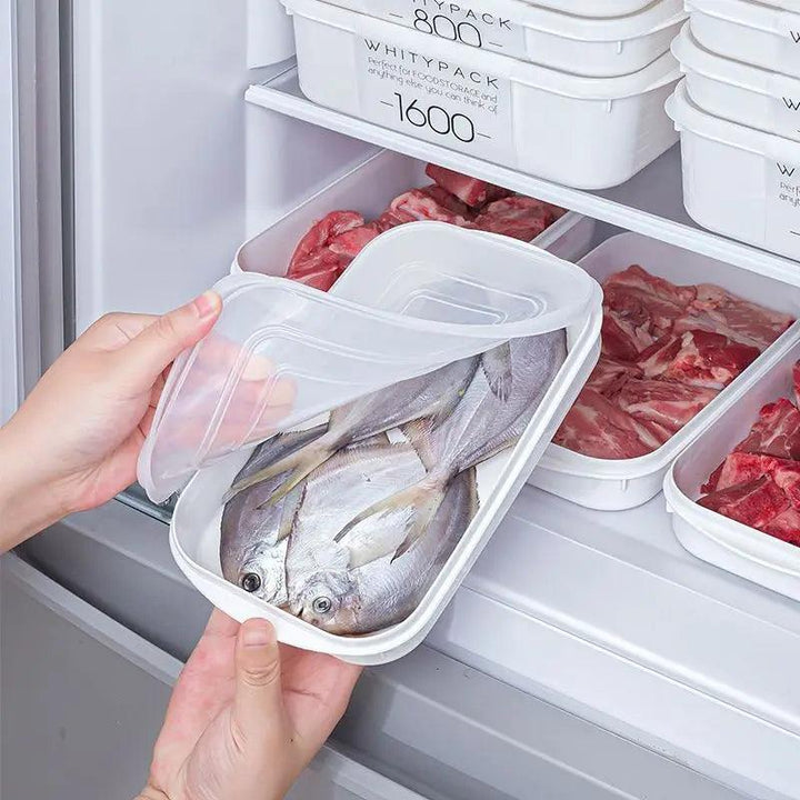 Lisslune | Japanese-inspired FreshLock food storage solution with compartments for ultimate organization