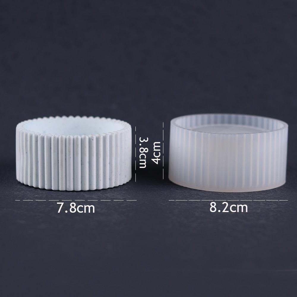 Lisslune | Round Silicone Molds for Creative Candle Holders and Stylish Plant Pots: Elevate Your Home Decor Projects