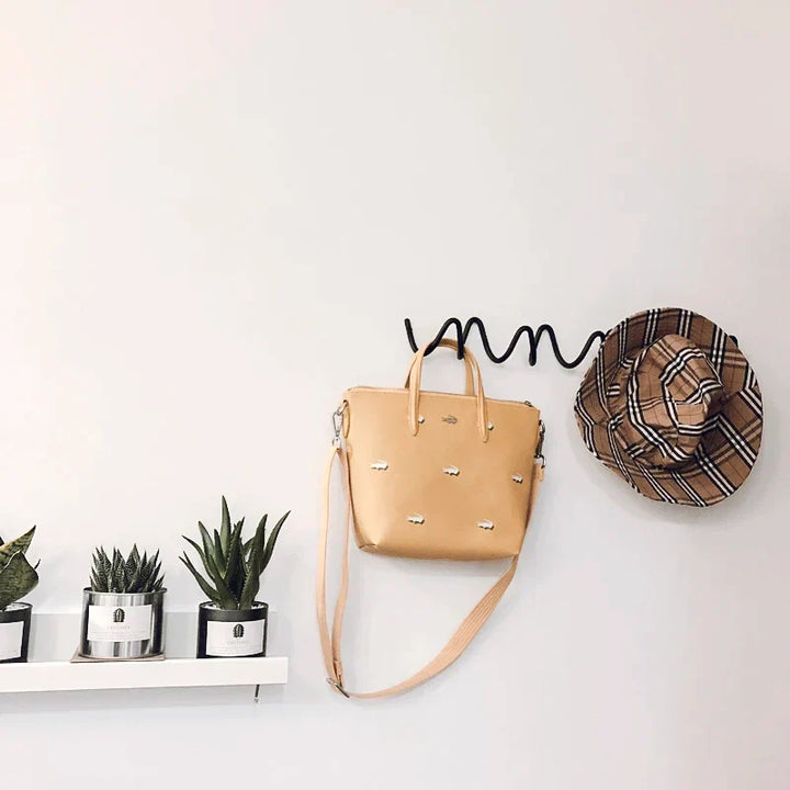 Lisslune | Scribble Wall Wardrobe