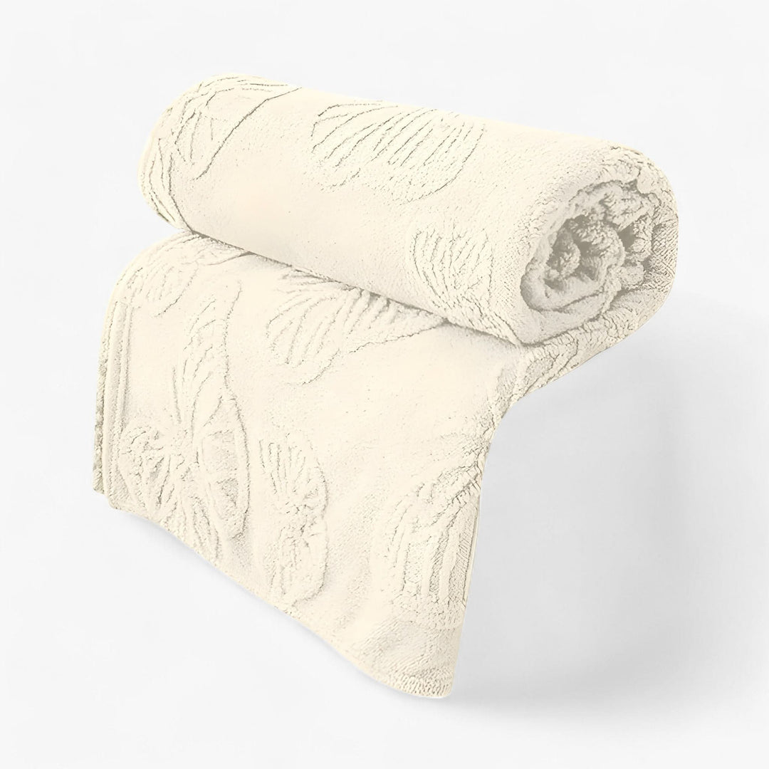 Lisslune | All-Season Soft Blanket for Warm and Cool Comfort